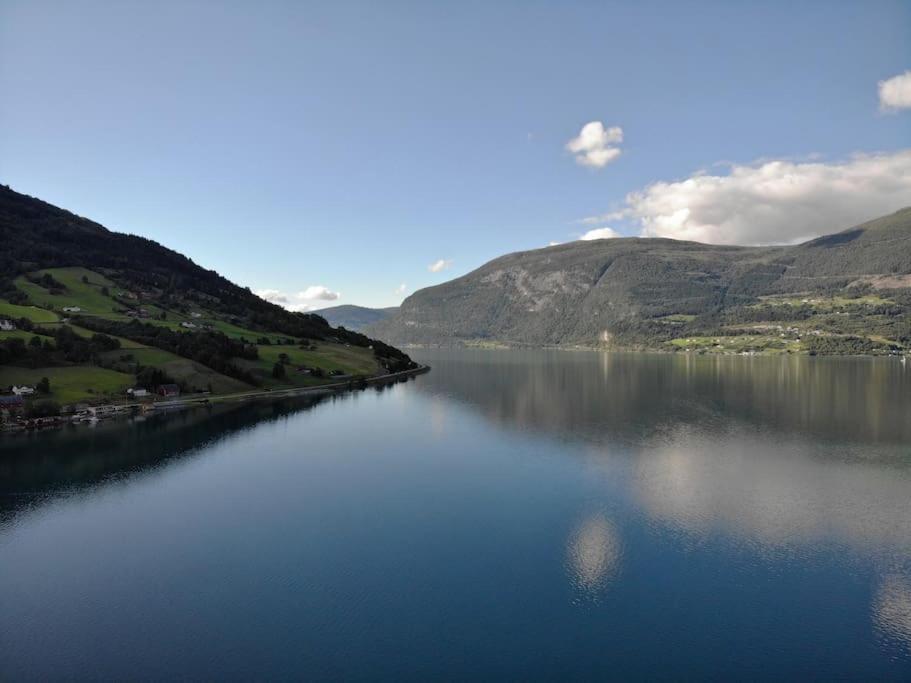 Moderne Panoramaleilighet 3-Roms I Olden Exteriör bild