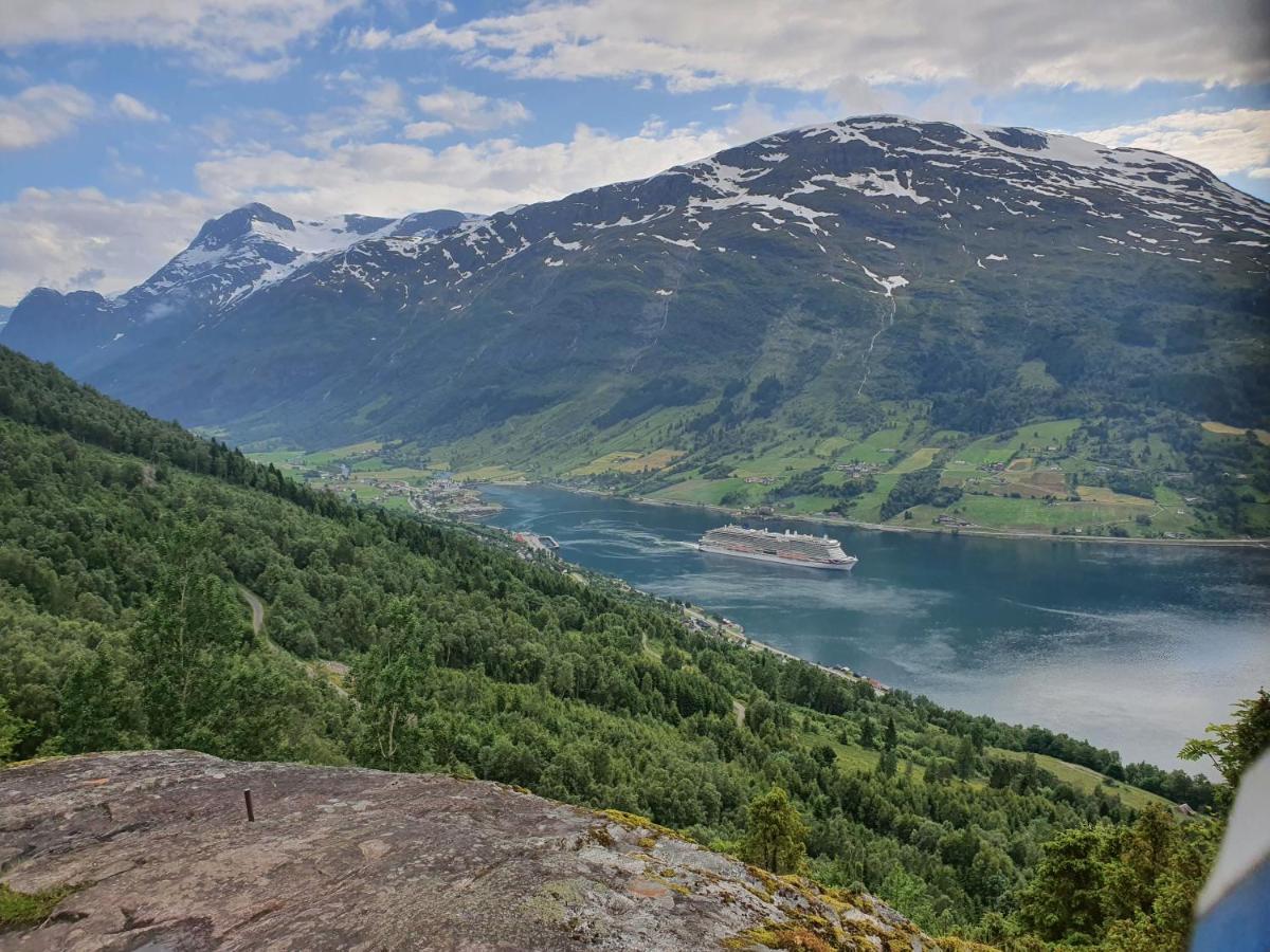 Moderne Panoramaleilighet 3-Roms I Olden Exteriör bild